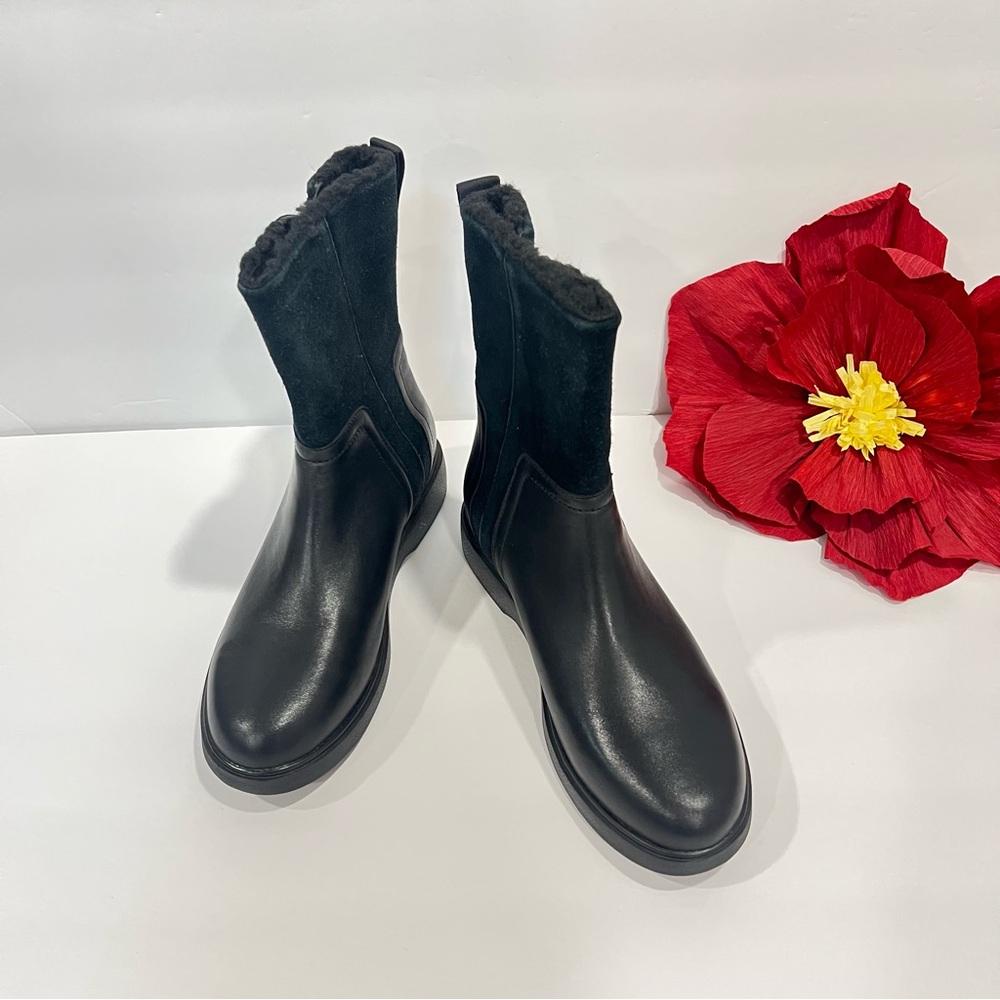 Unstructured By Clark’s Black Faux Fur Winter Boots - New Without Box - Reemoly - Picture 6 of 15